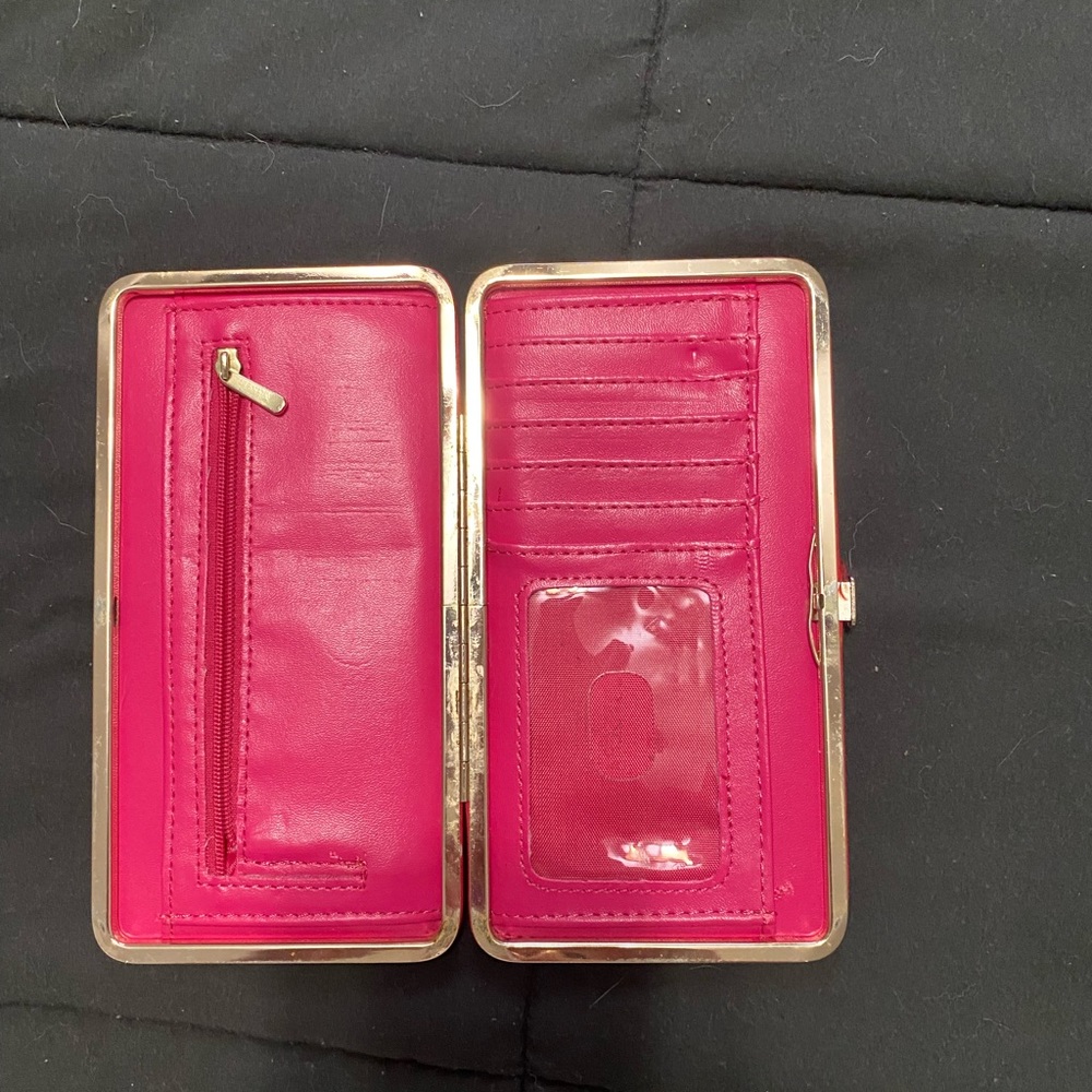 Pink Wallet - Picture 2 of 3
